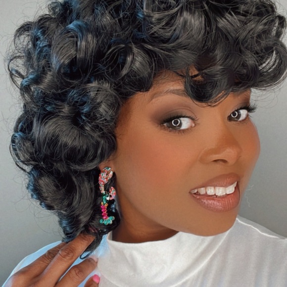 3 for $20 “Under the Sea” Acrylic Earrings - Picture 4 of 5